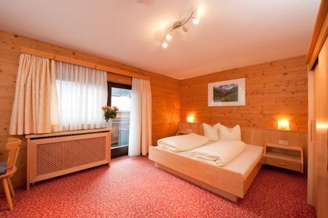 Pension Kristall Neustift im Stubaital Εξωτερικό φωτογραφία